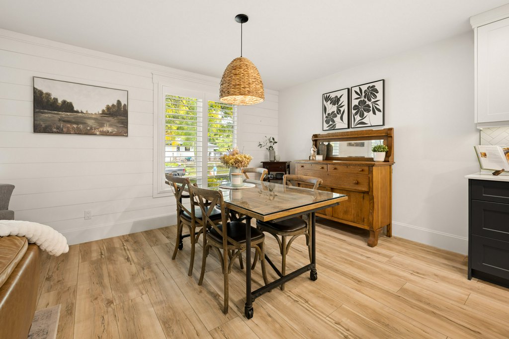 361 LEE Circle, Waterloo
