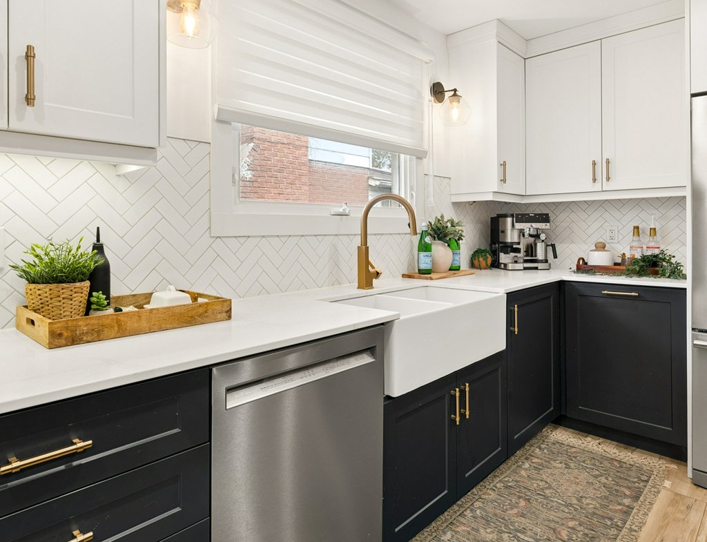 361 LEE Circle, Waterloo