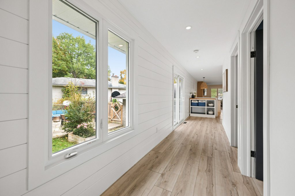 361 LEE Circle, Waterloo
